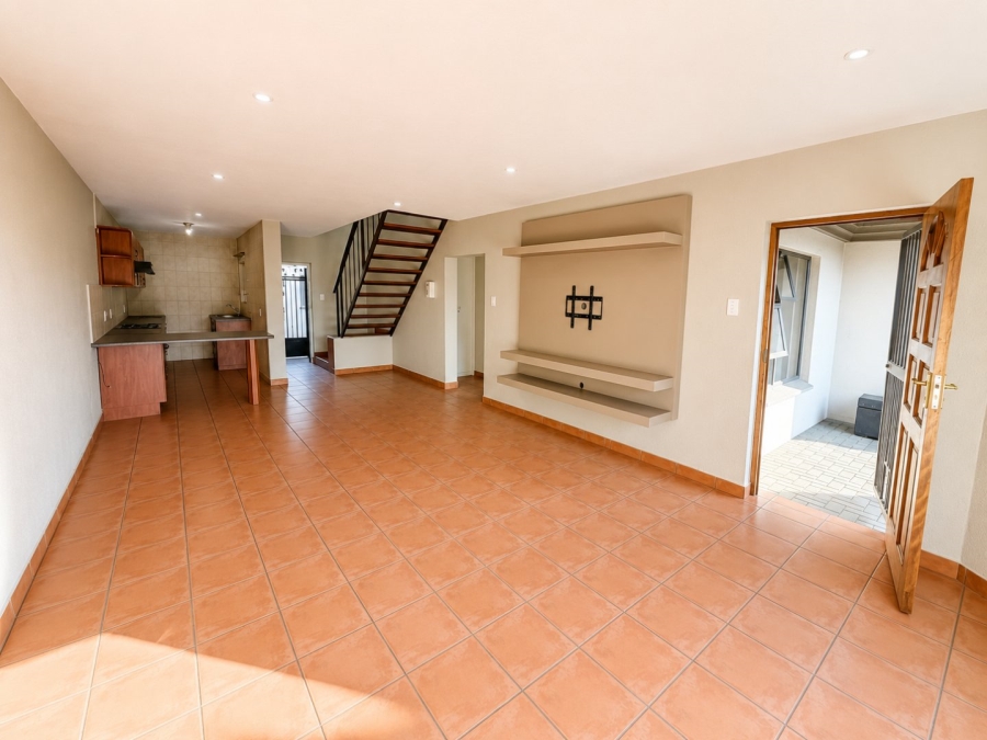3 Bedroom Property for Sale in Roodia Free State